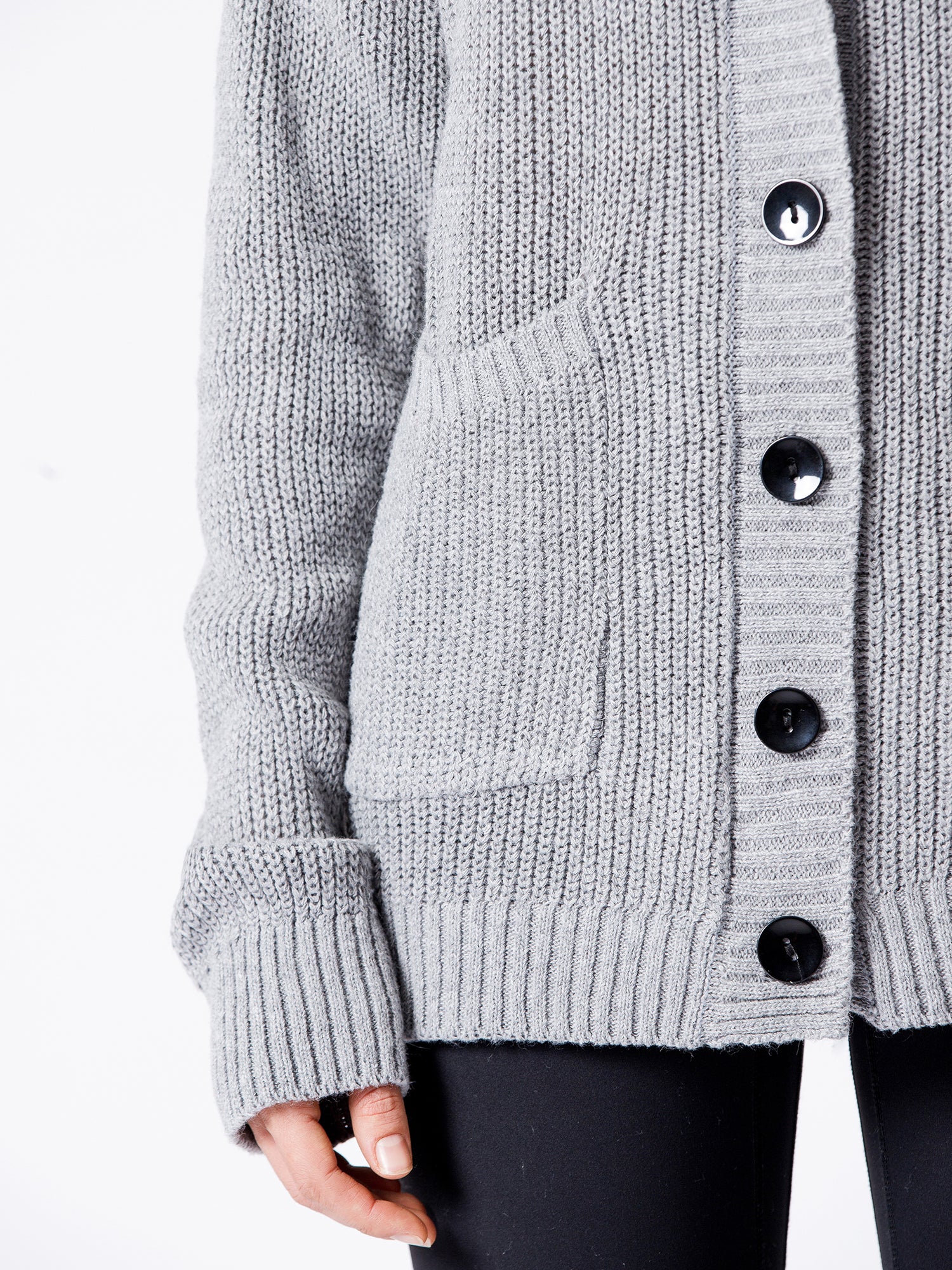 BOYFRIEND FIT KNIT CARDIGAN