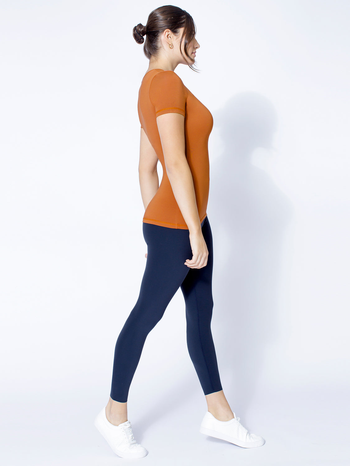 MODAL INTRO TEE, BRONZE