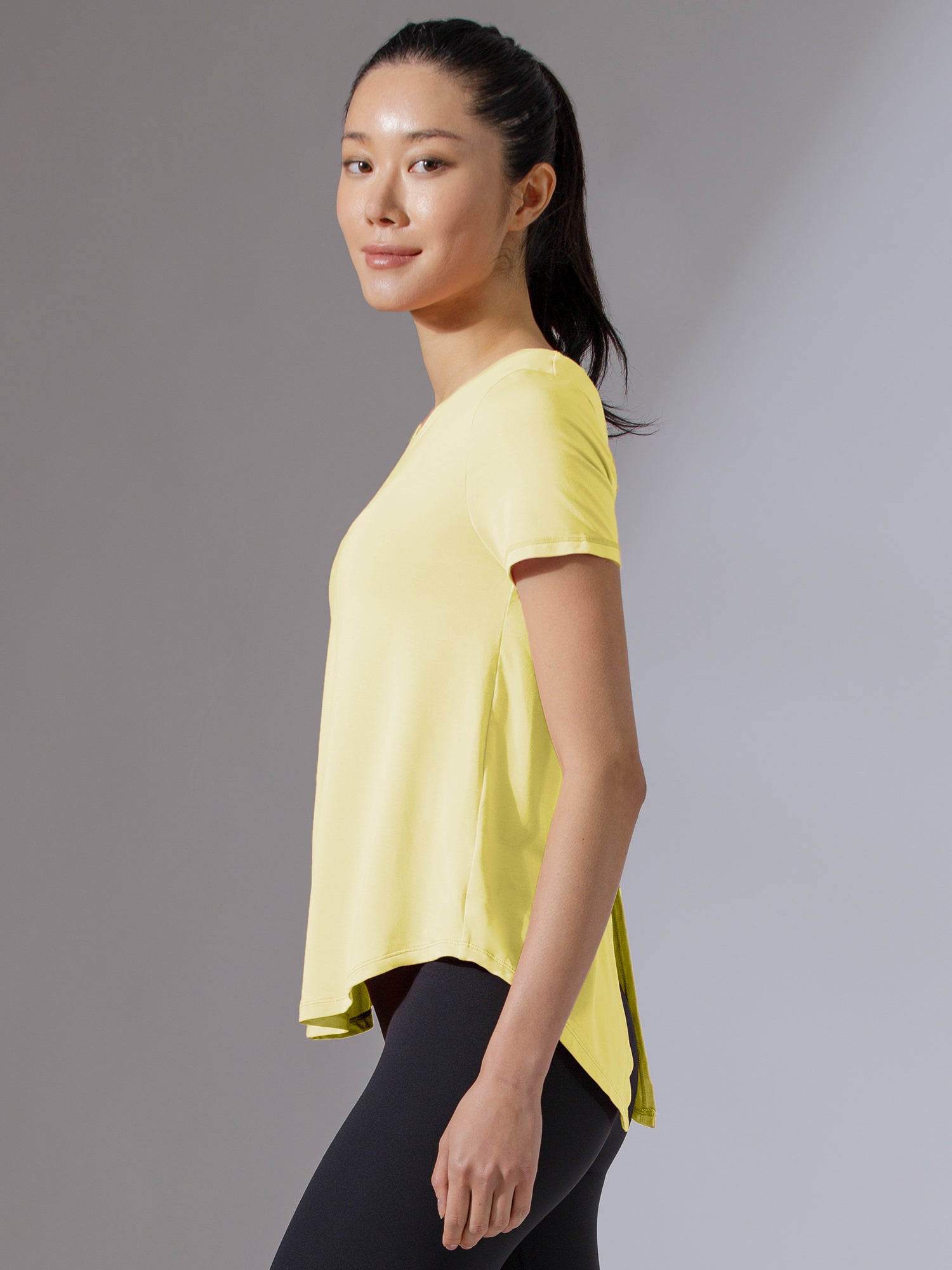 BACK TIE EVERYDAY SHORT SLEEVE TEE