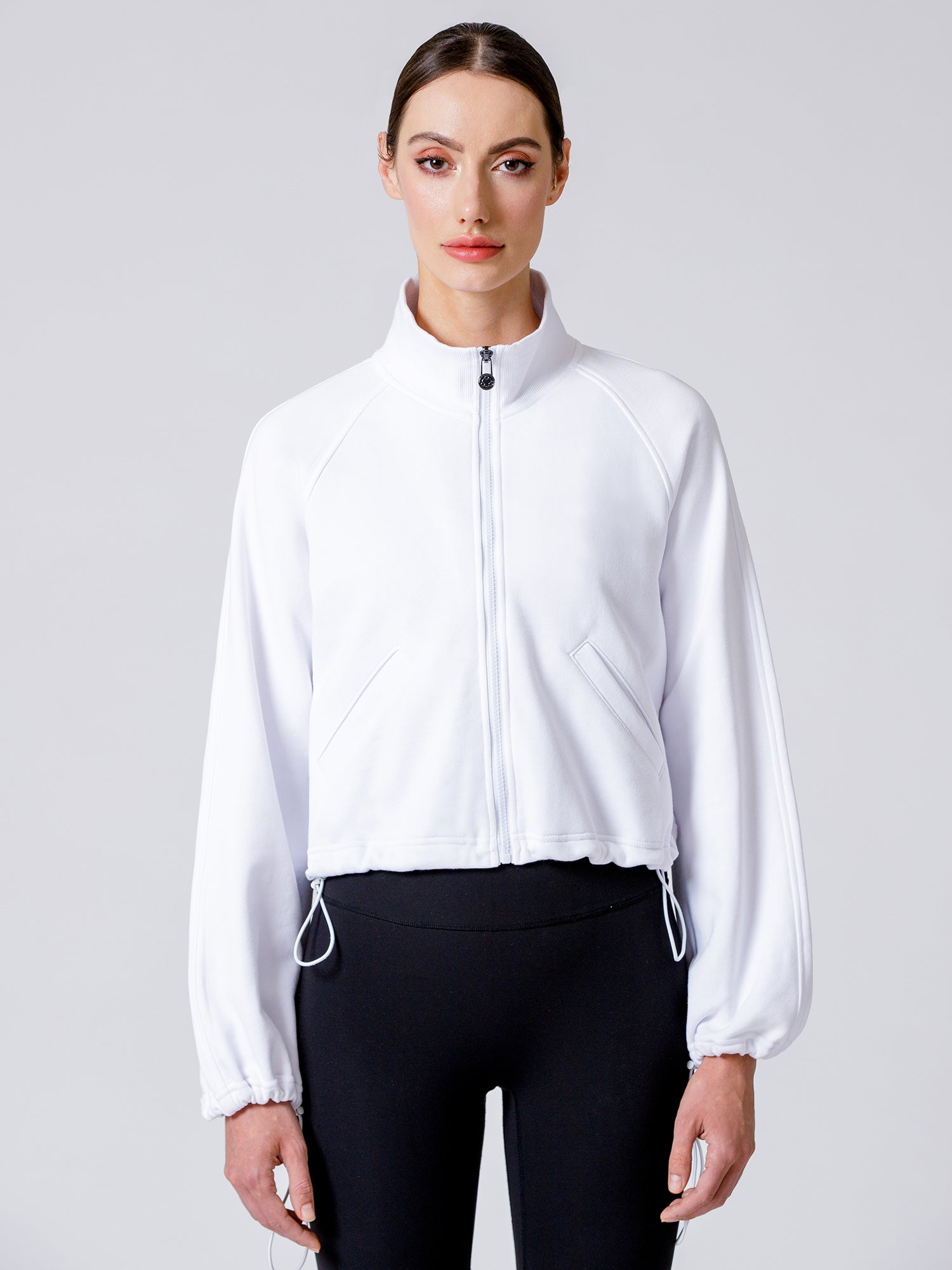 ASCEND WIDE SLEEVE JACKET