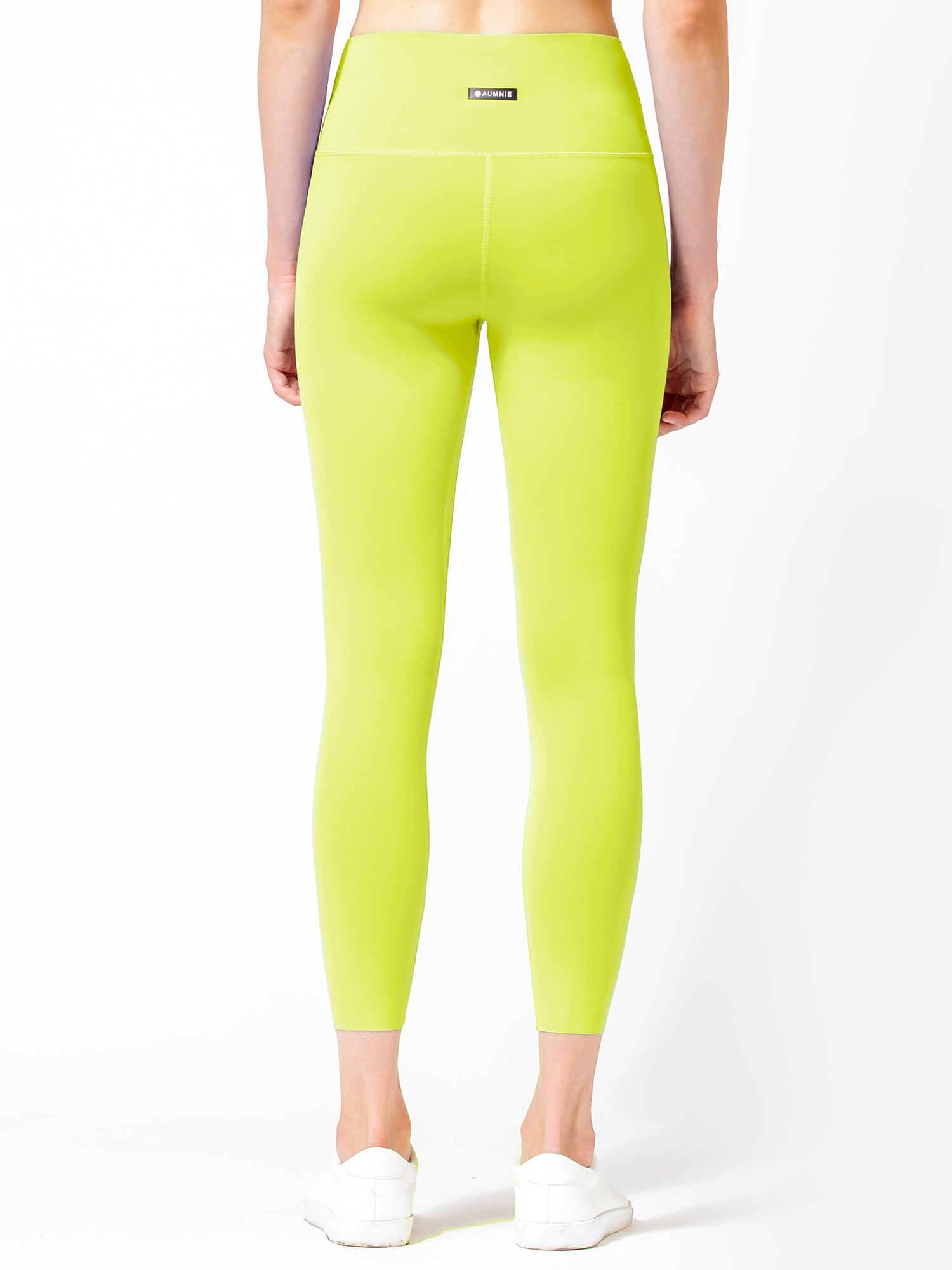 PURE FLOW ANKLE CROPS