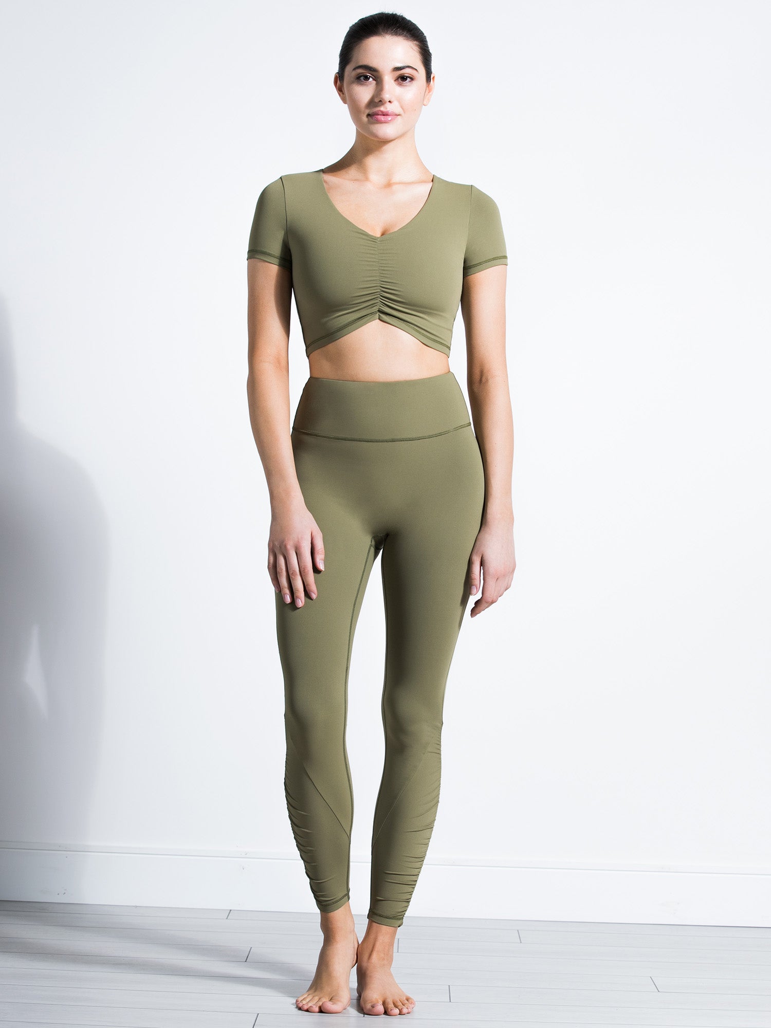 RUCHED NUDE PANTS