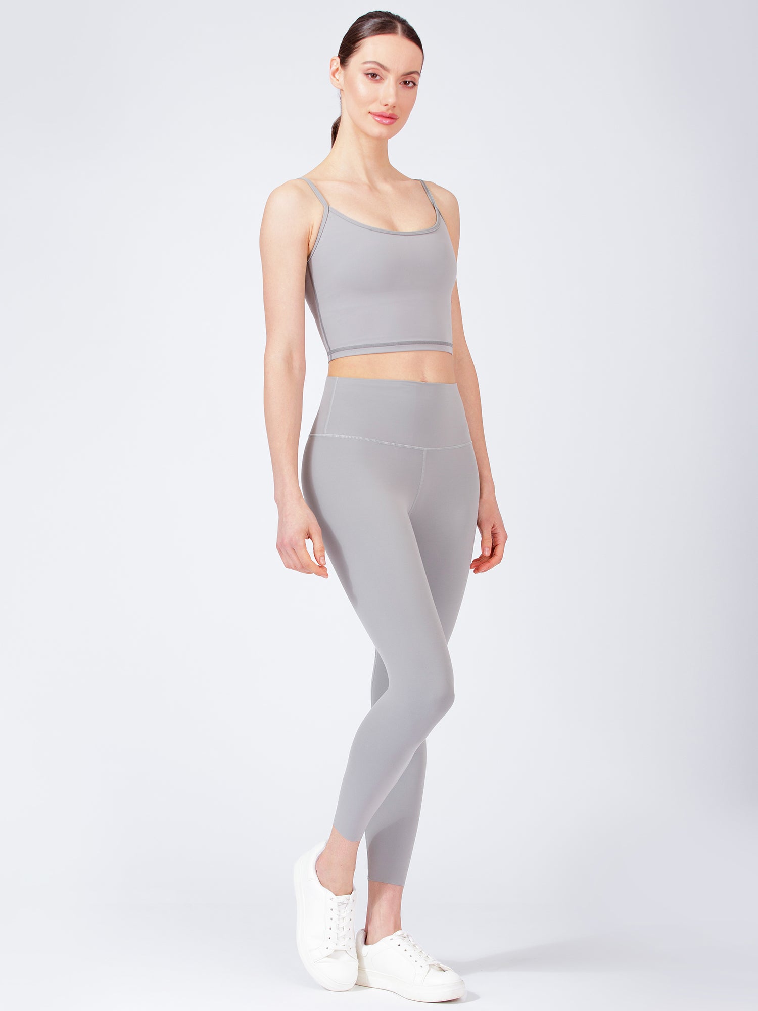 PURE FLOW ANKLE CROPS
