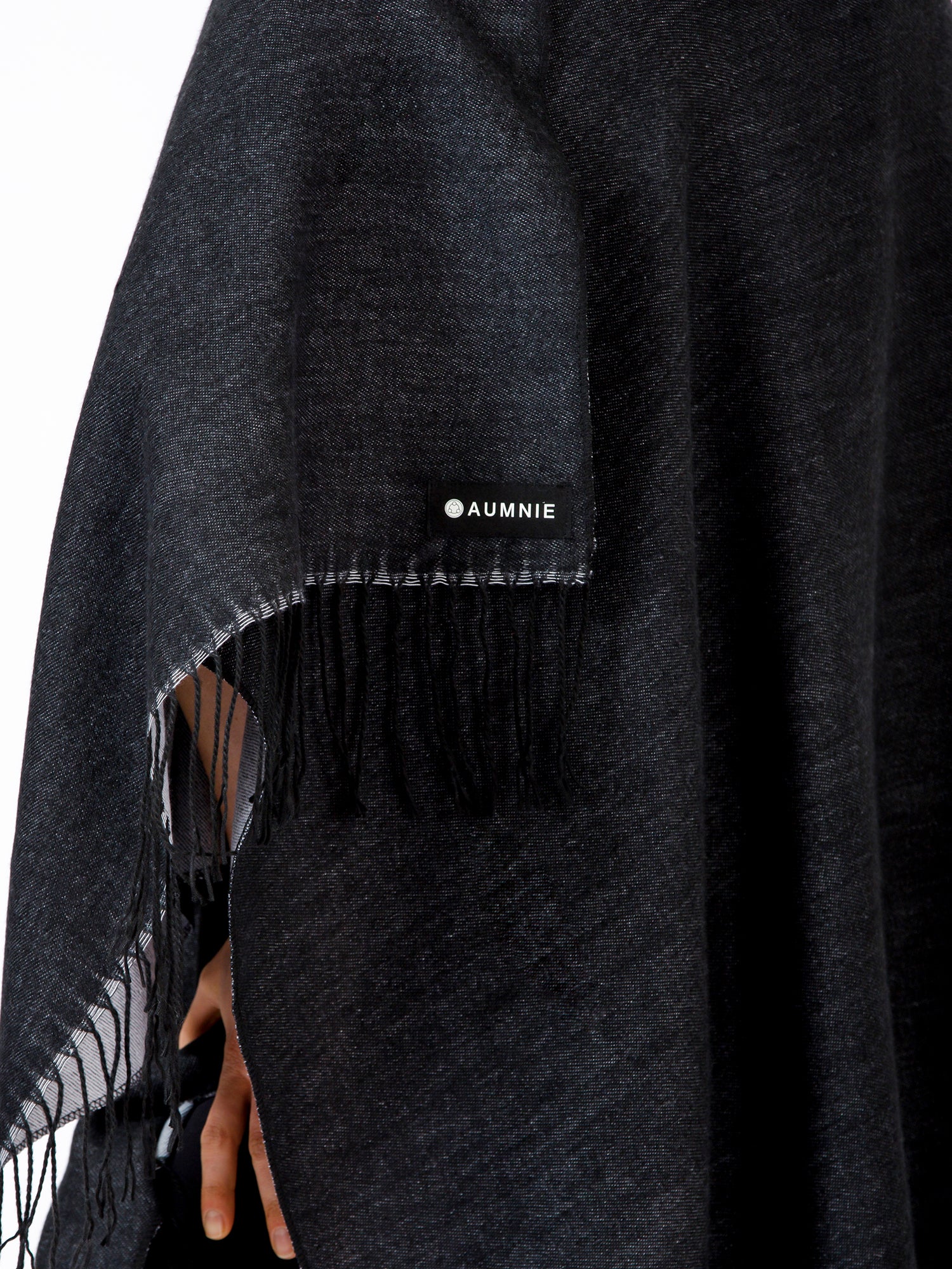 FREESTYLE FRINGED WRAP CAPE