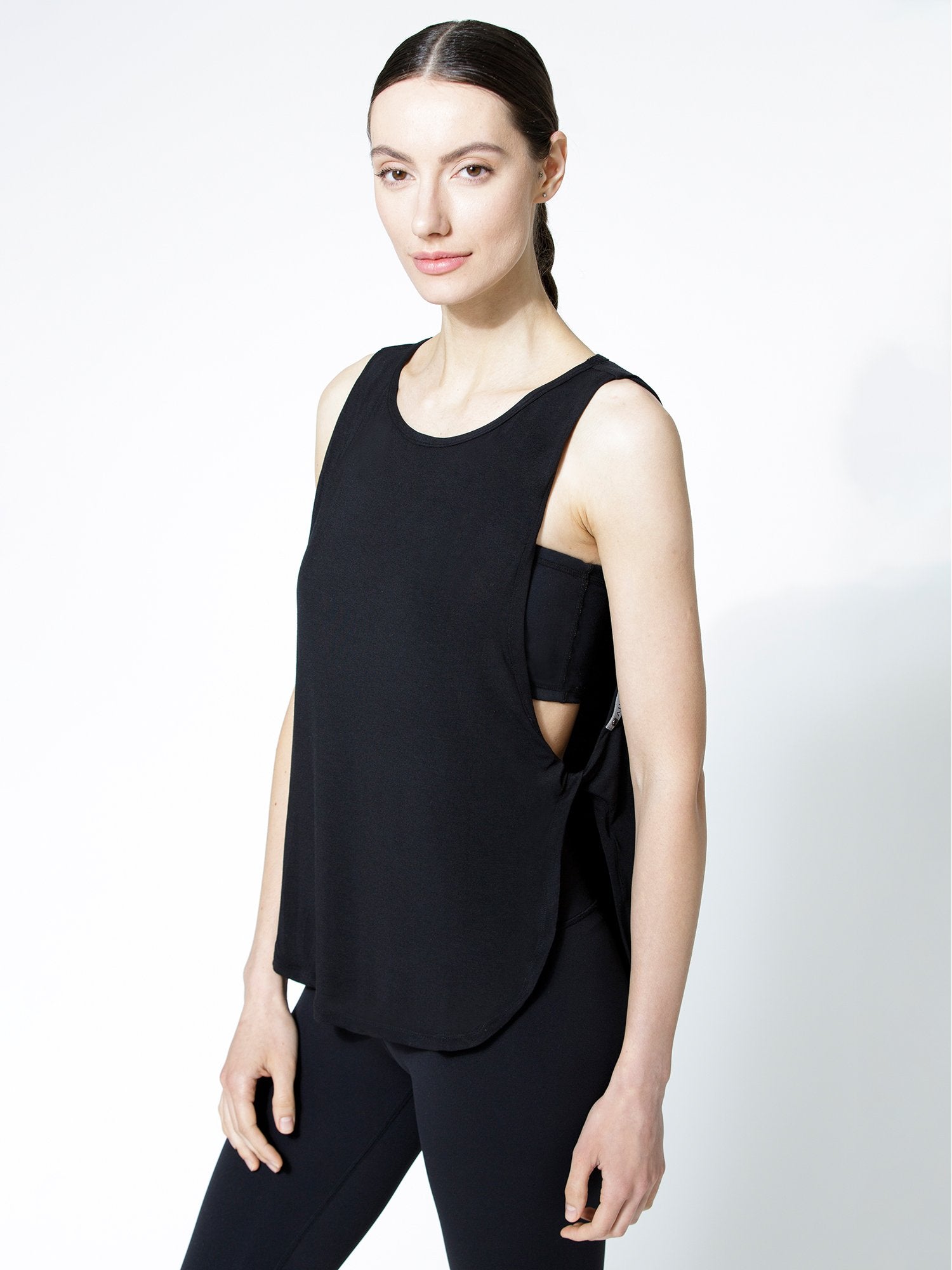 SIDE TWIST SURF TANK, LONG, BLACK