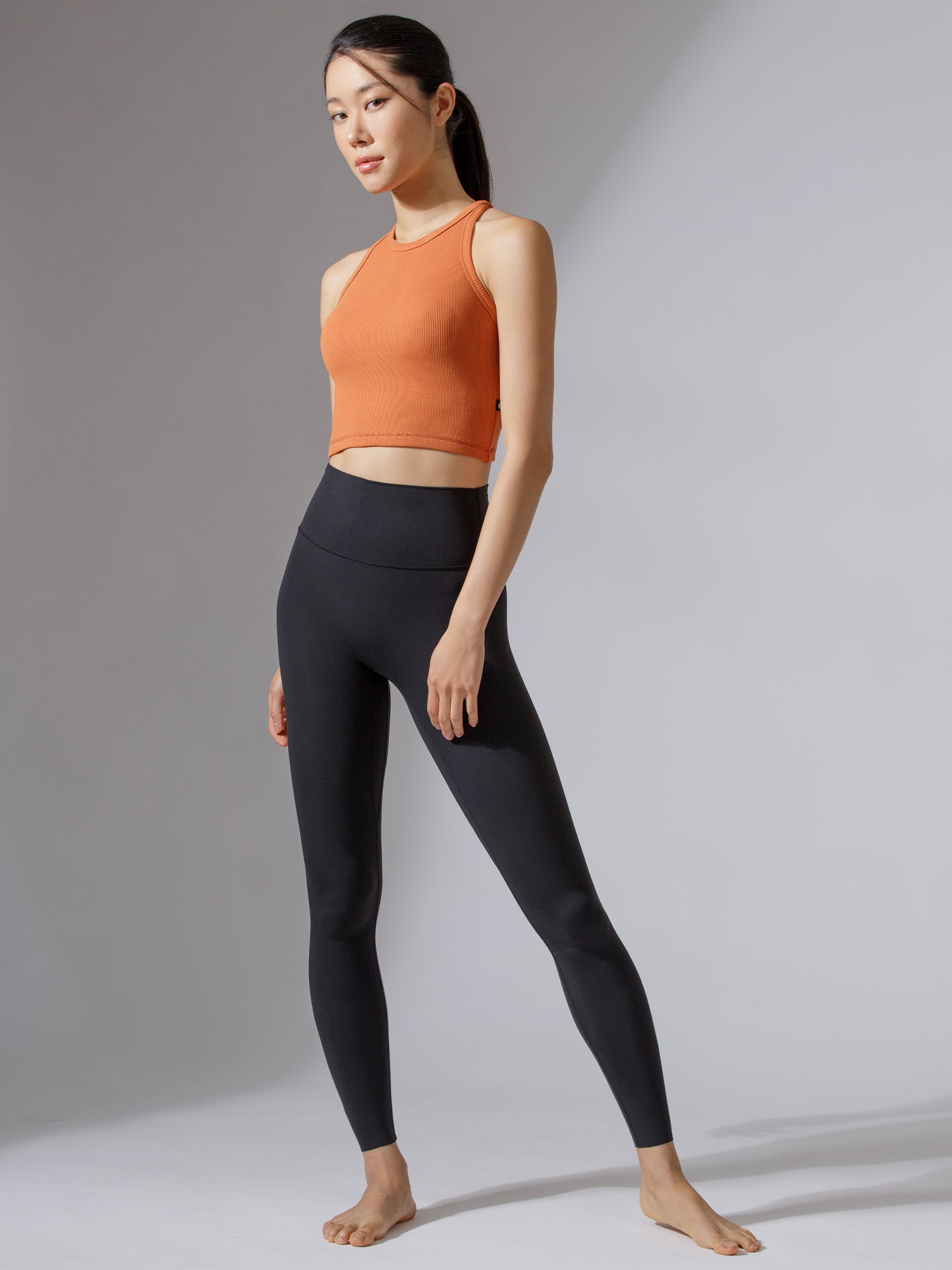 EVERYDAY RIBBED CROPPED SINGLET