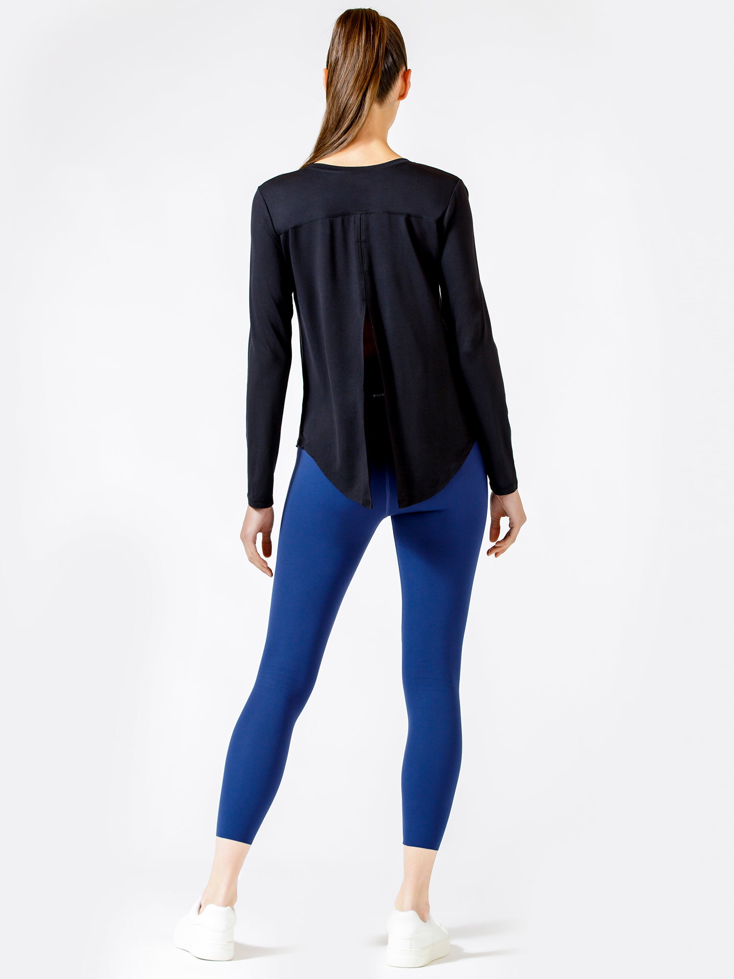 BACK TIE EVERYDAY TEE