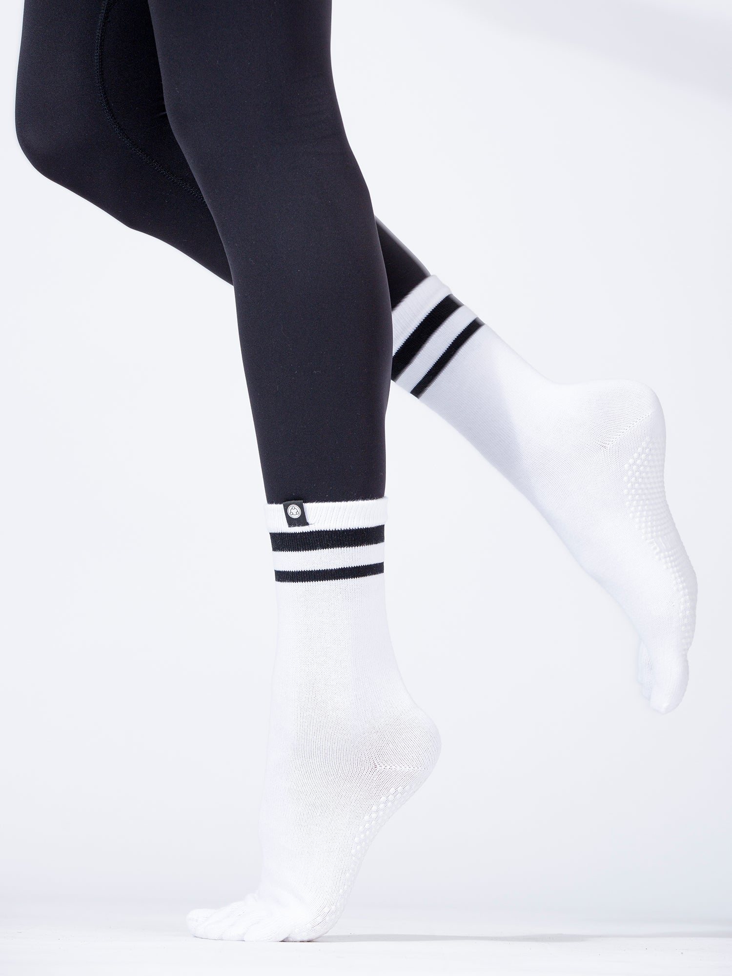 KNEE HIGH FULL TOE YOGA GRIP SOCKS