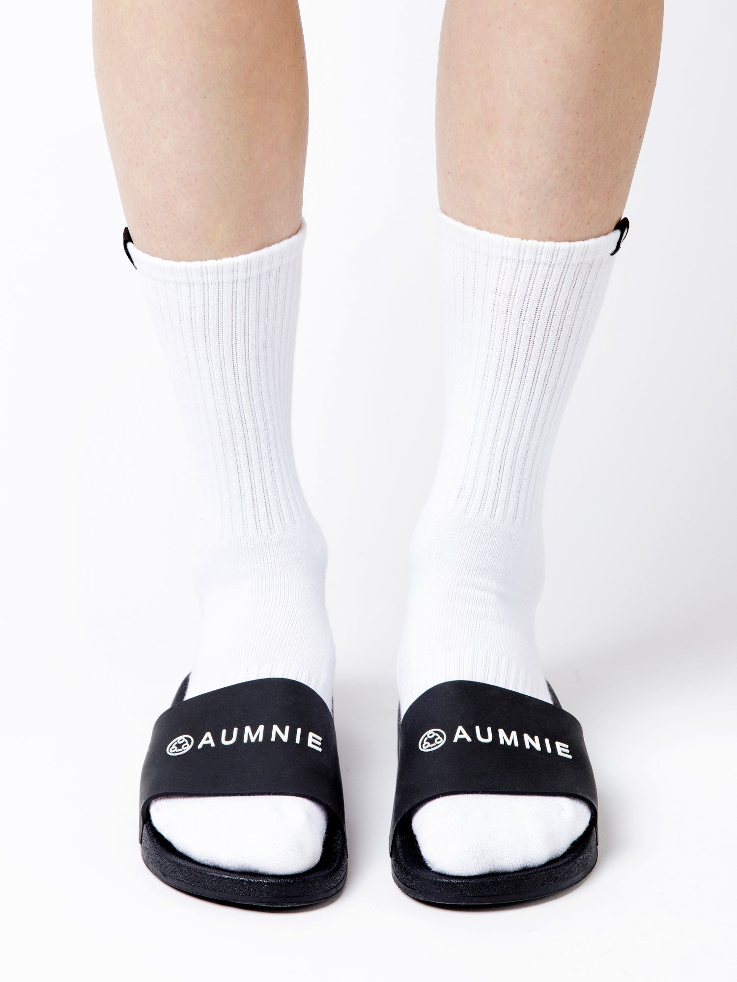 AUMNIE LOGO SLIDE SANDALS