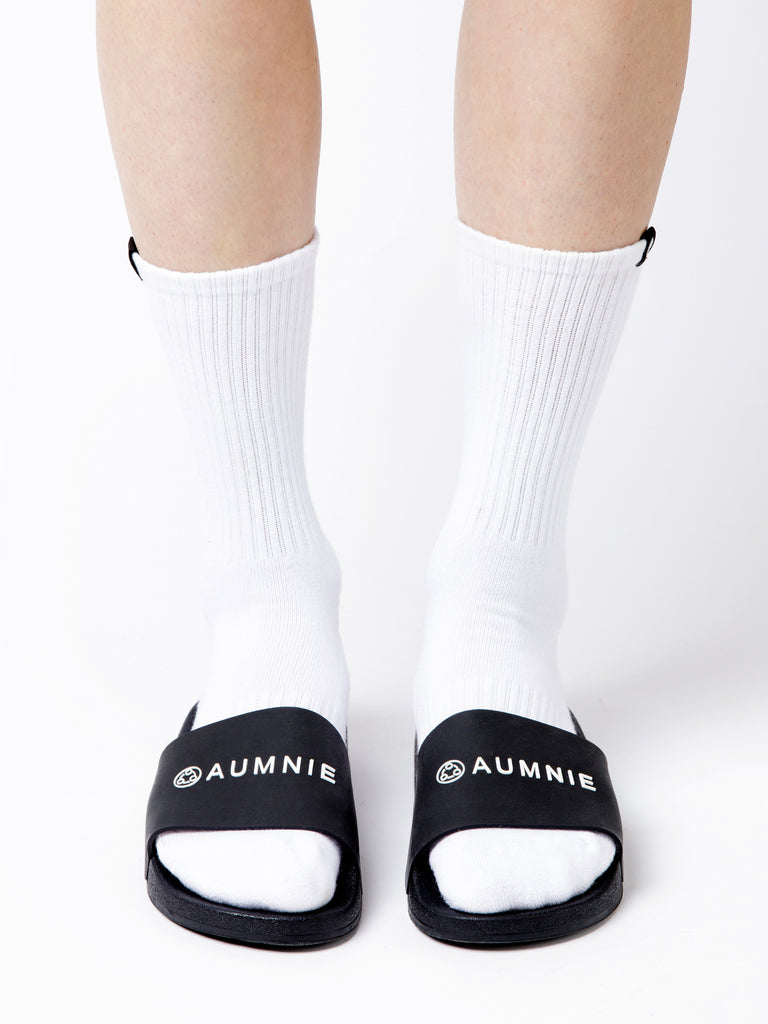 AUMNIE LOGO SLIDE SANDALS, BLACK