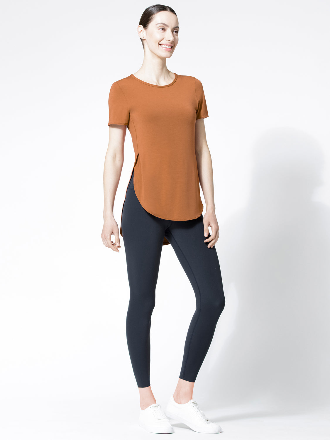 HI LO SPLIT SIDE TEE, BRONZE