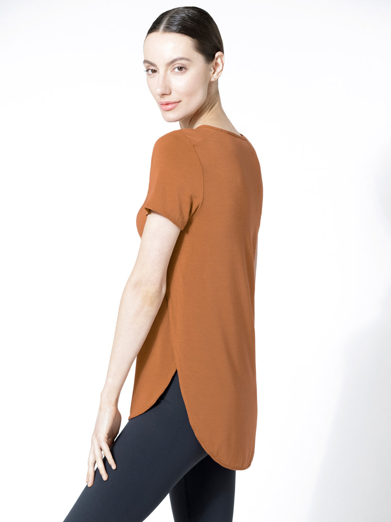 HI LO SPLIT SIDE TEE, BRONZE