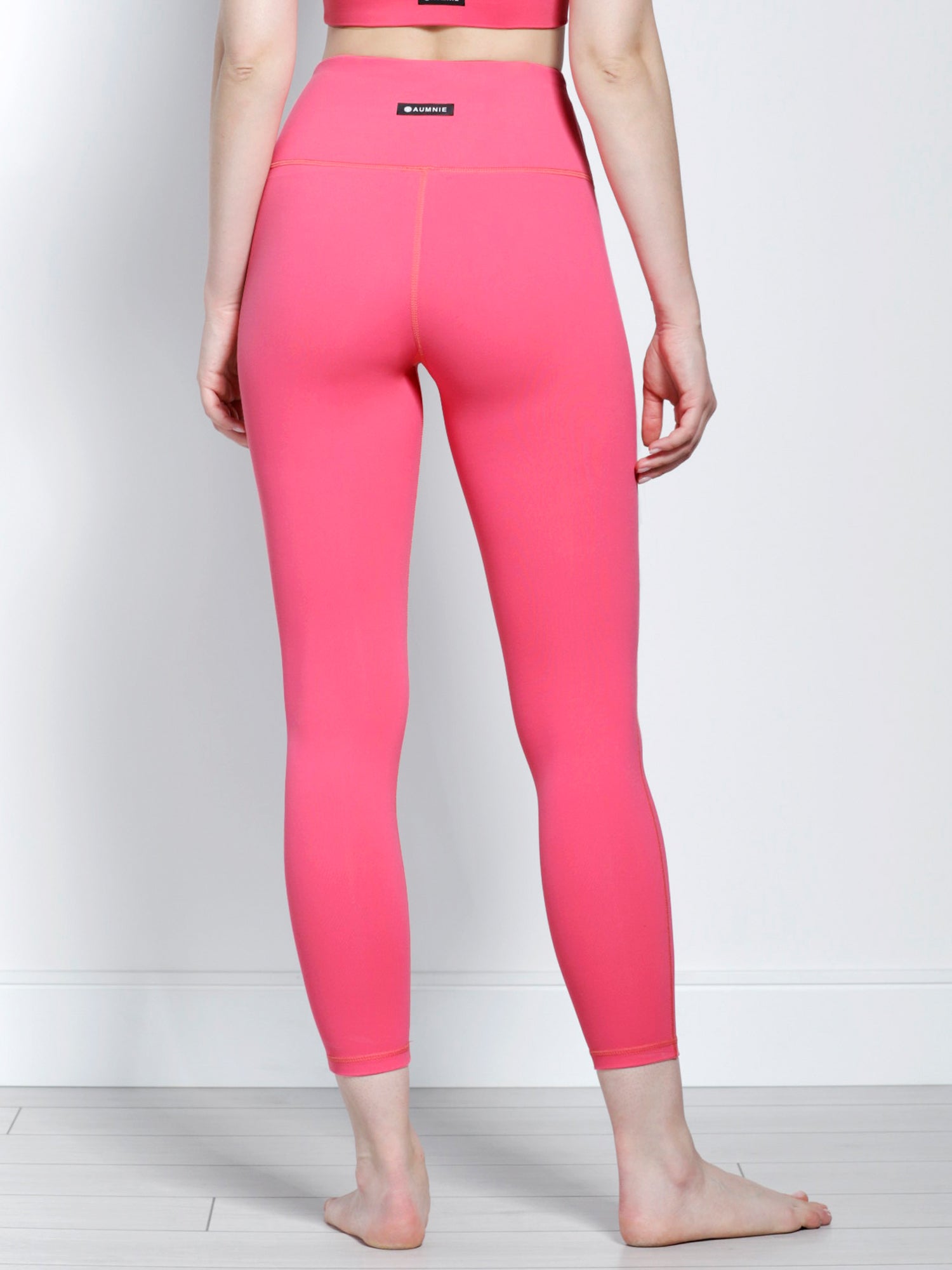 HIGH WAIST ANKLE CROPS