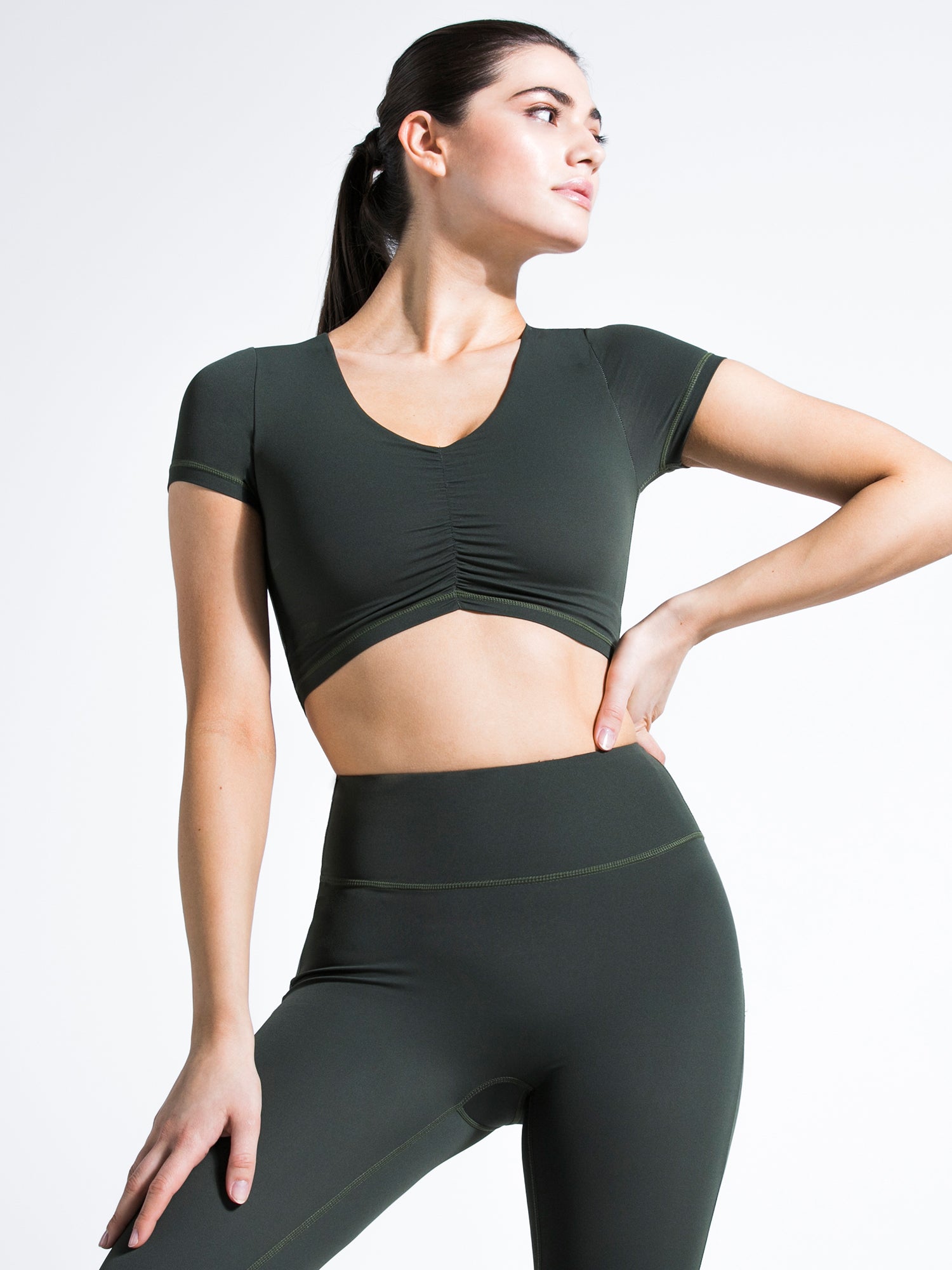 RUCHED NUDE TEE, DEEP FOREST