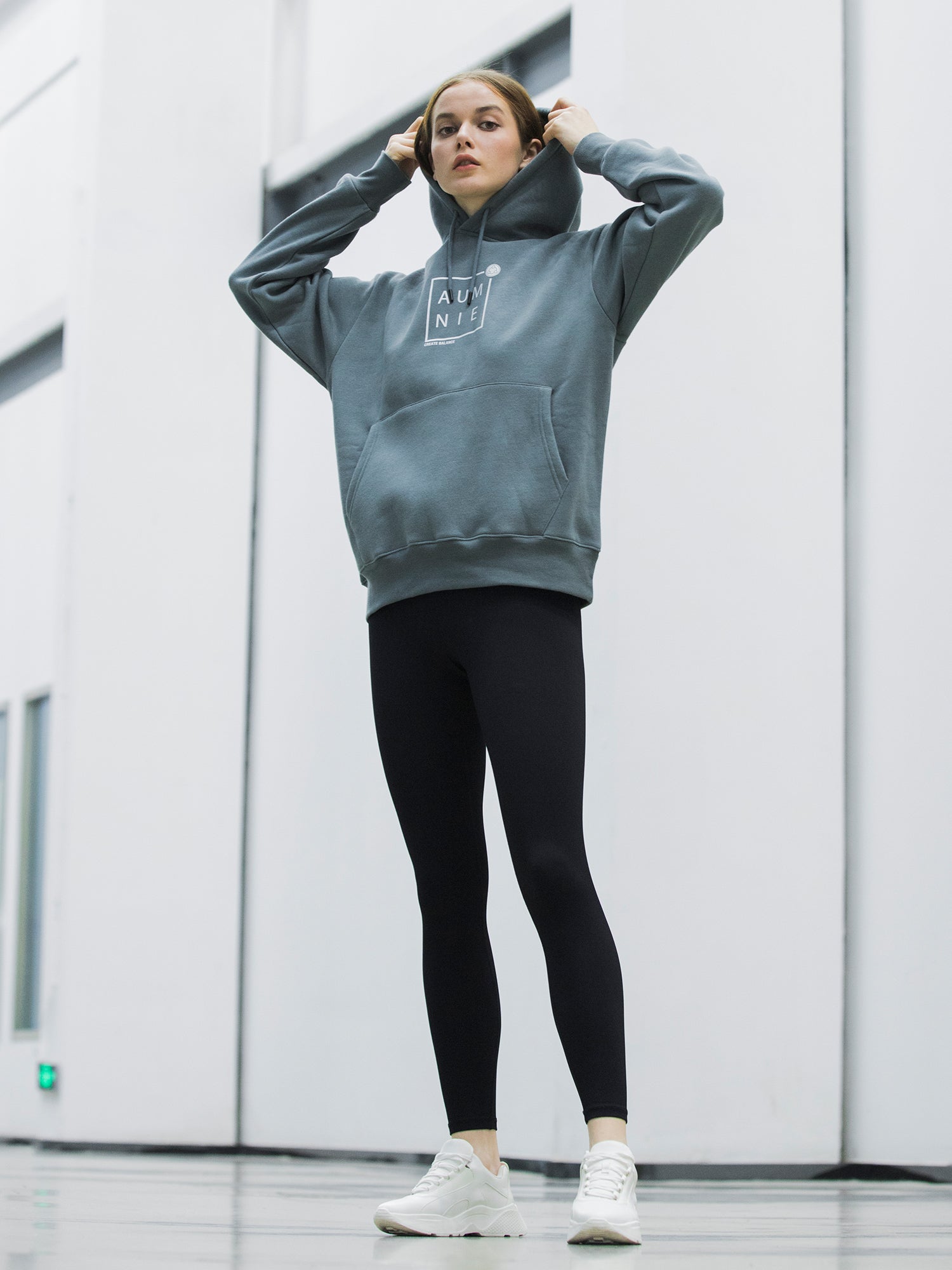 BL SPORTS FIT HOODIE