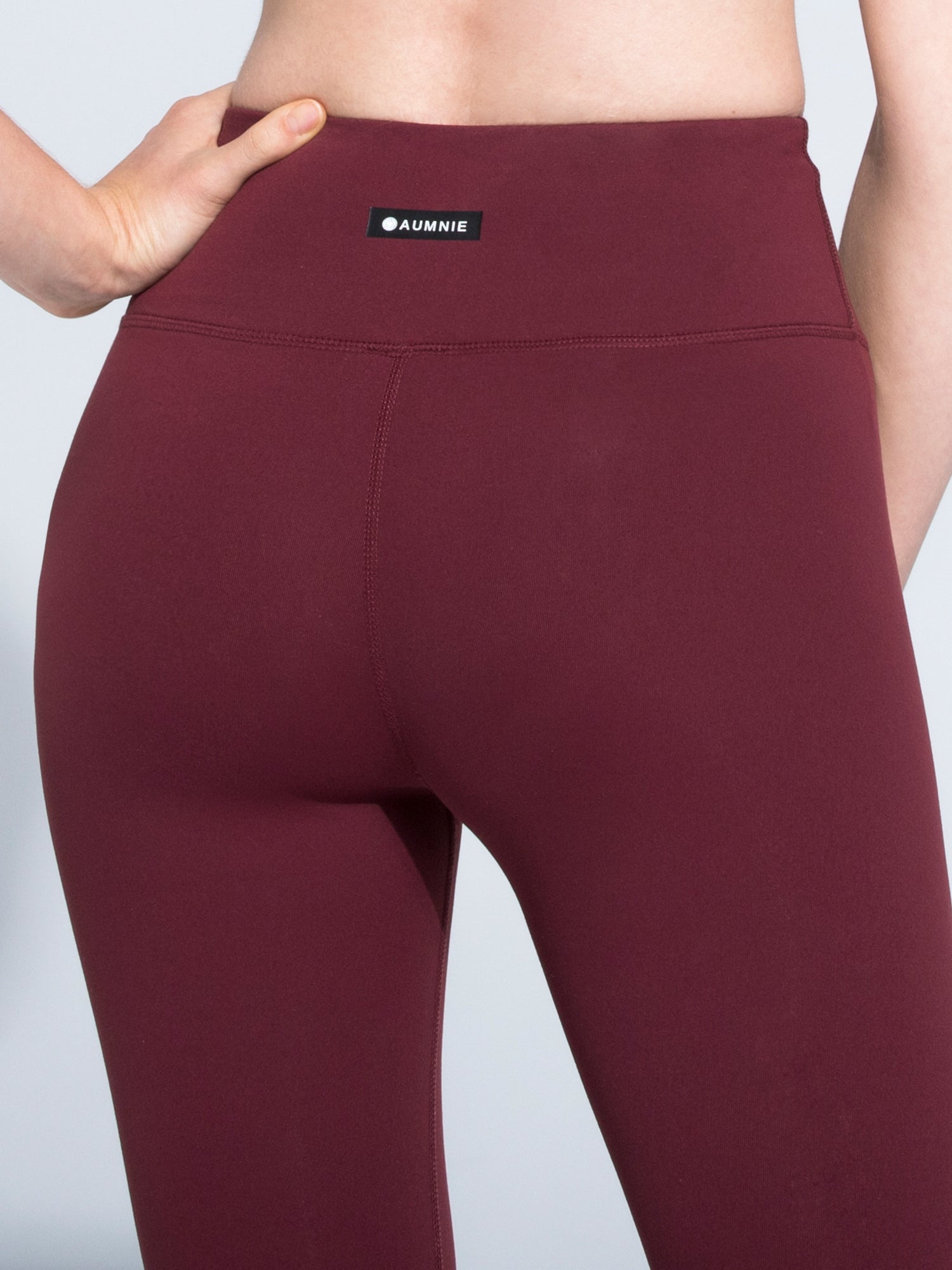 MUSE ANKLE CROPS, BORDEAUX