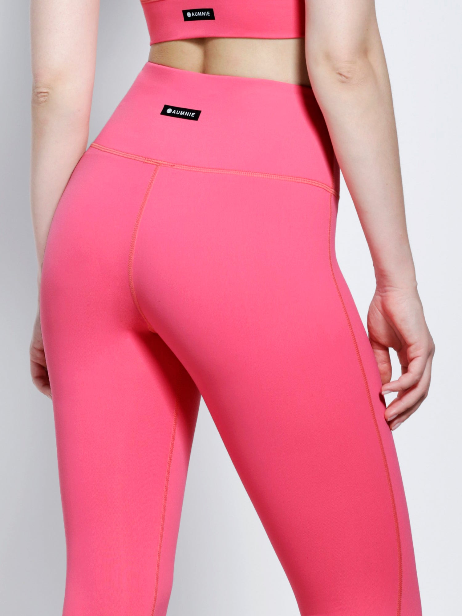 HIGH WAIST ANKLE CROPS