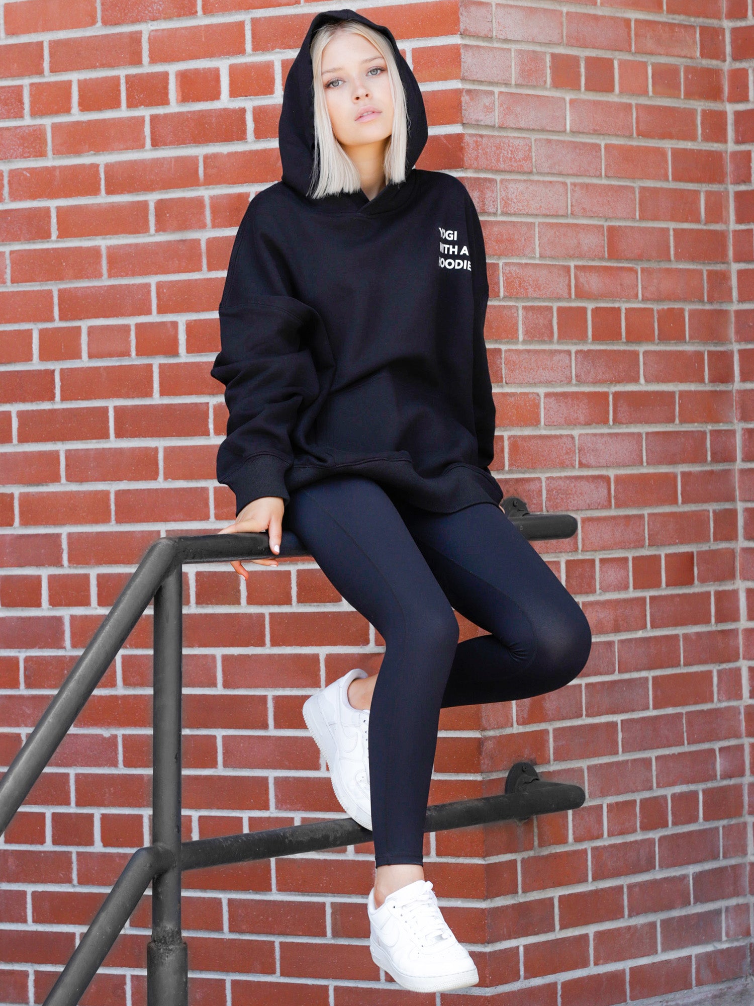 YOGI WITH A HOODIE, BLACK
