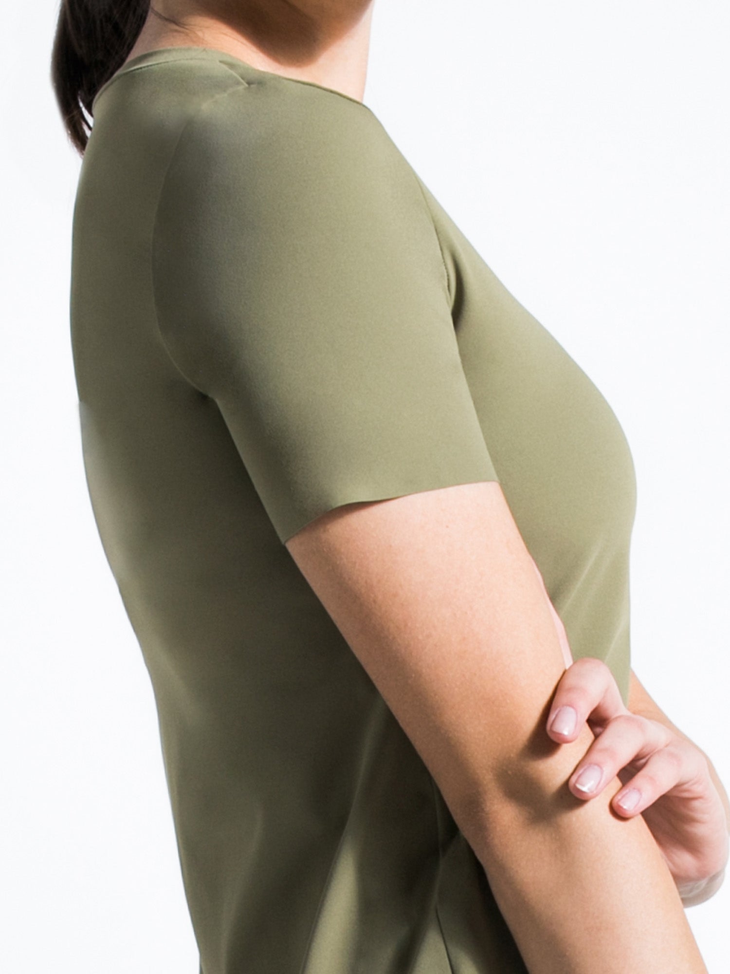 RELAXED NUDE TEE