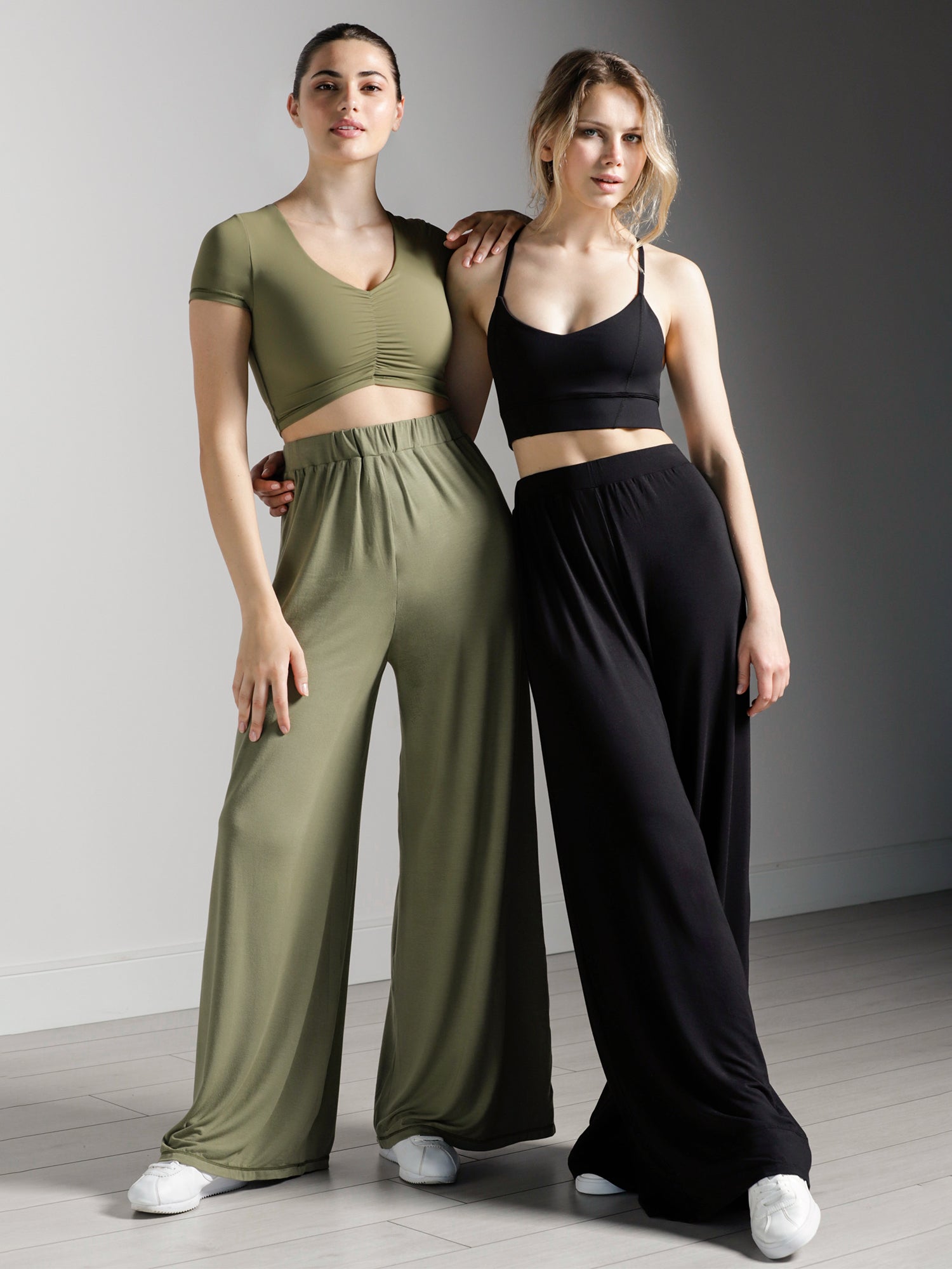 SOFT WIDE LEG PANTS, BLACK