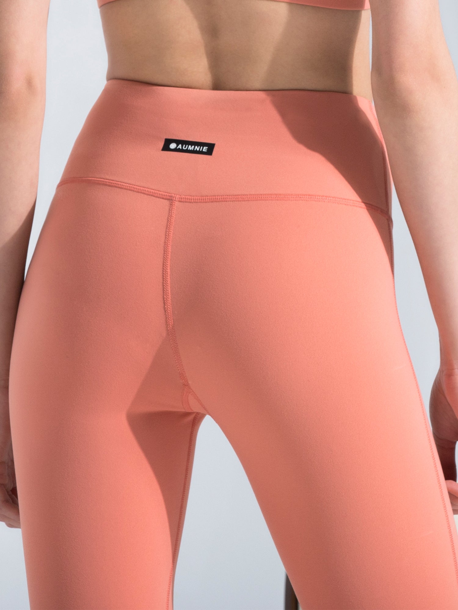 HIGH WAIST ANKLE CROPS