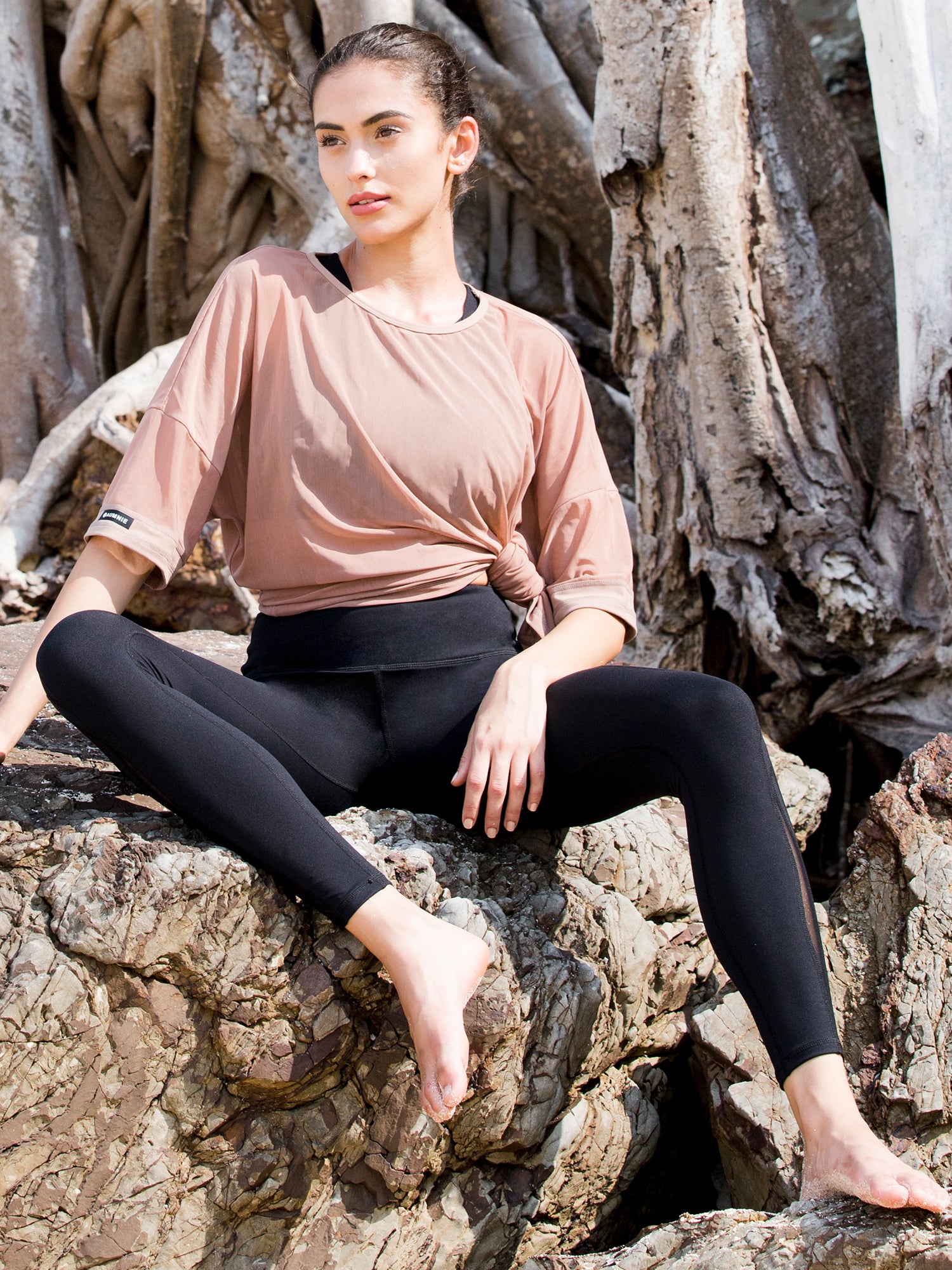 OVERSIZED MESH TEE, MOCHA