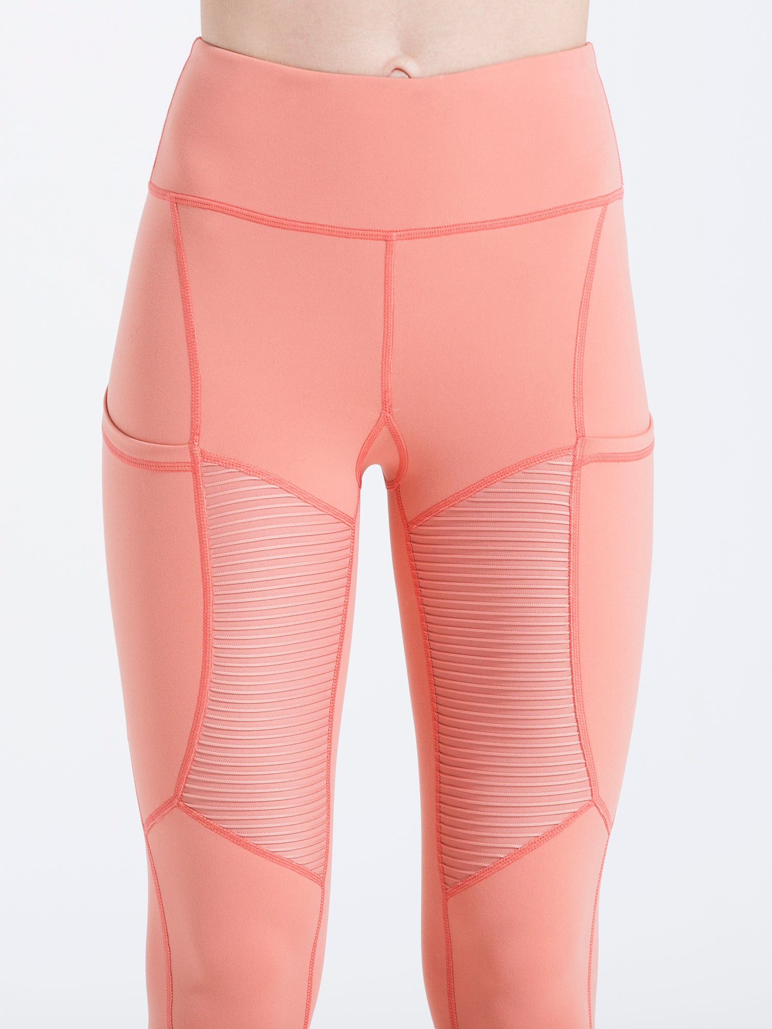 PLEATED POCKET PANTS, CALIFORNIA