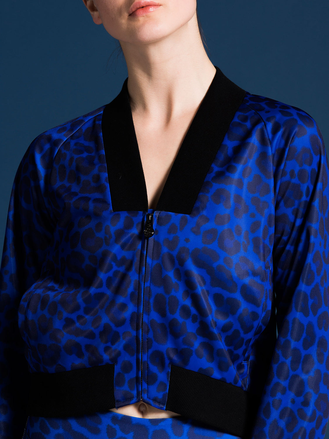 RELAXED FIT JACKET, BLUE LEOPARD