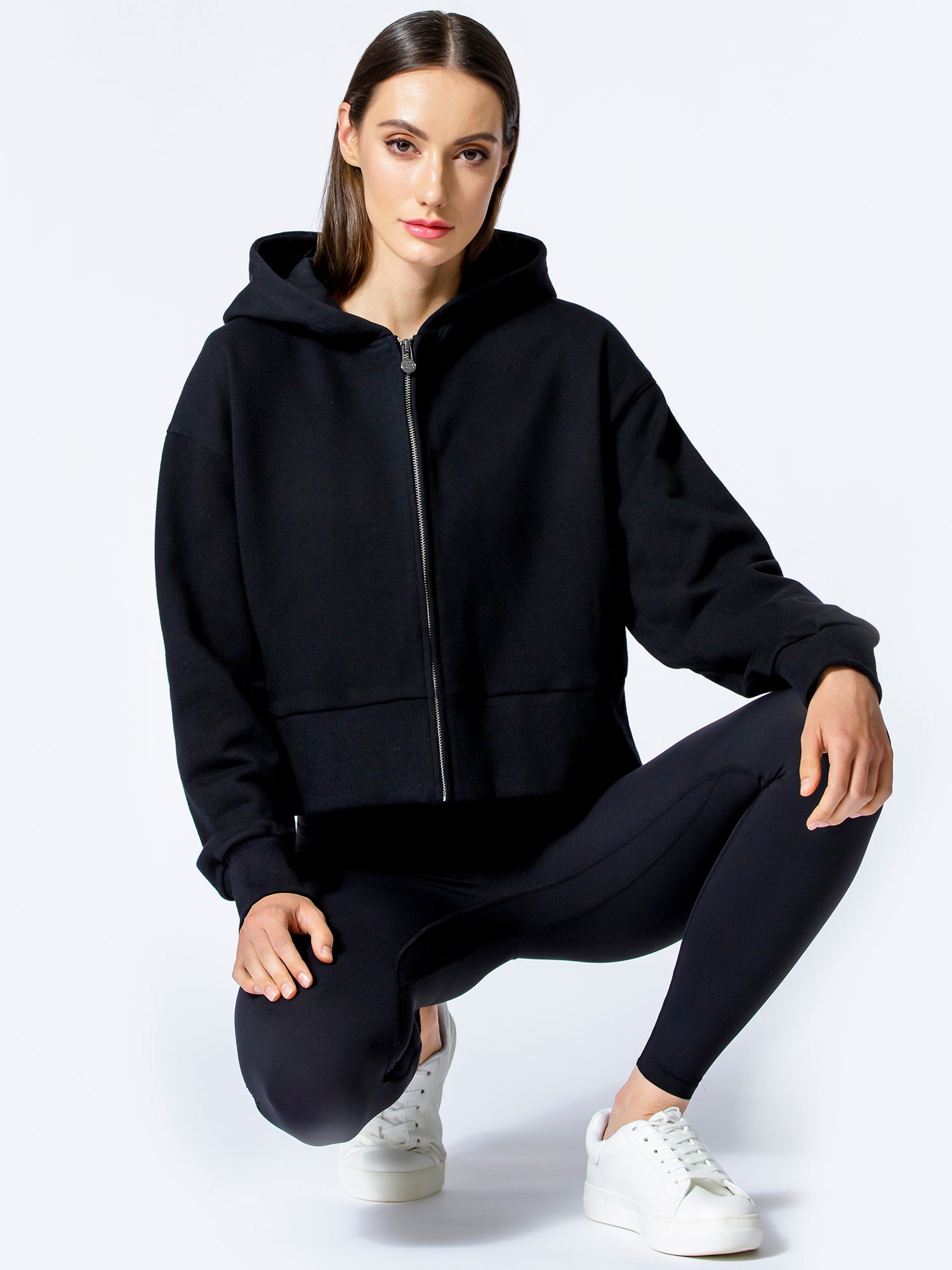 CLASSIC ZIP HOODIE, BLACK