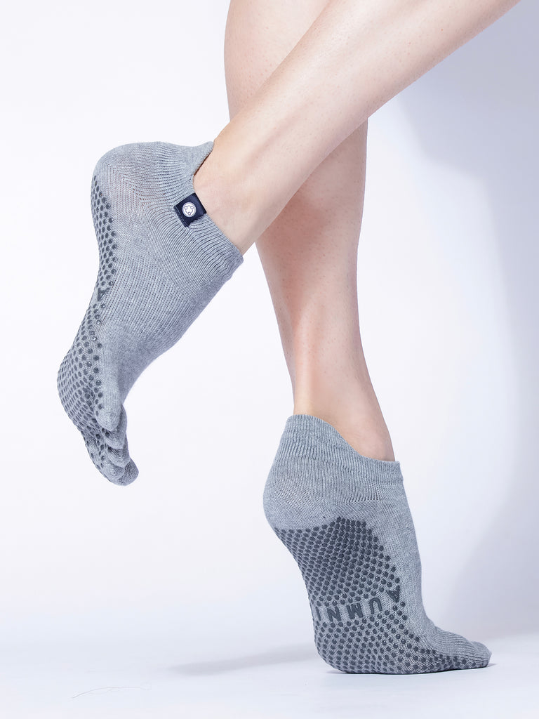 FULL TOE YOGA ANKLE GRIP SOCKS, GREY