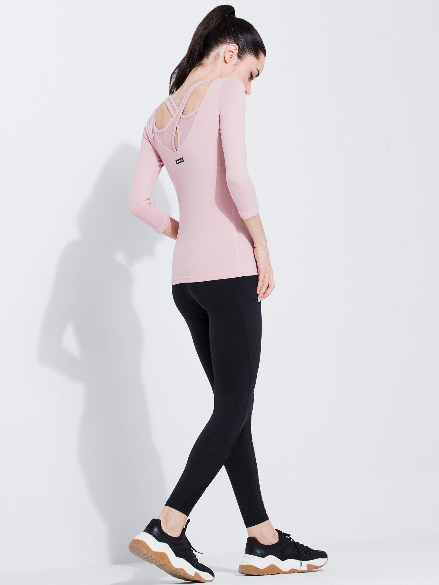 PARALLEL 3/4 SLEEVE TEE