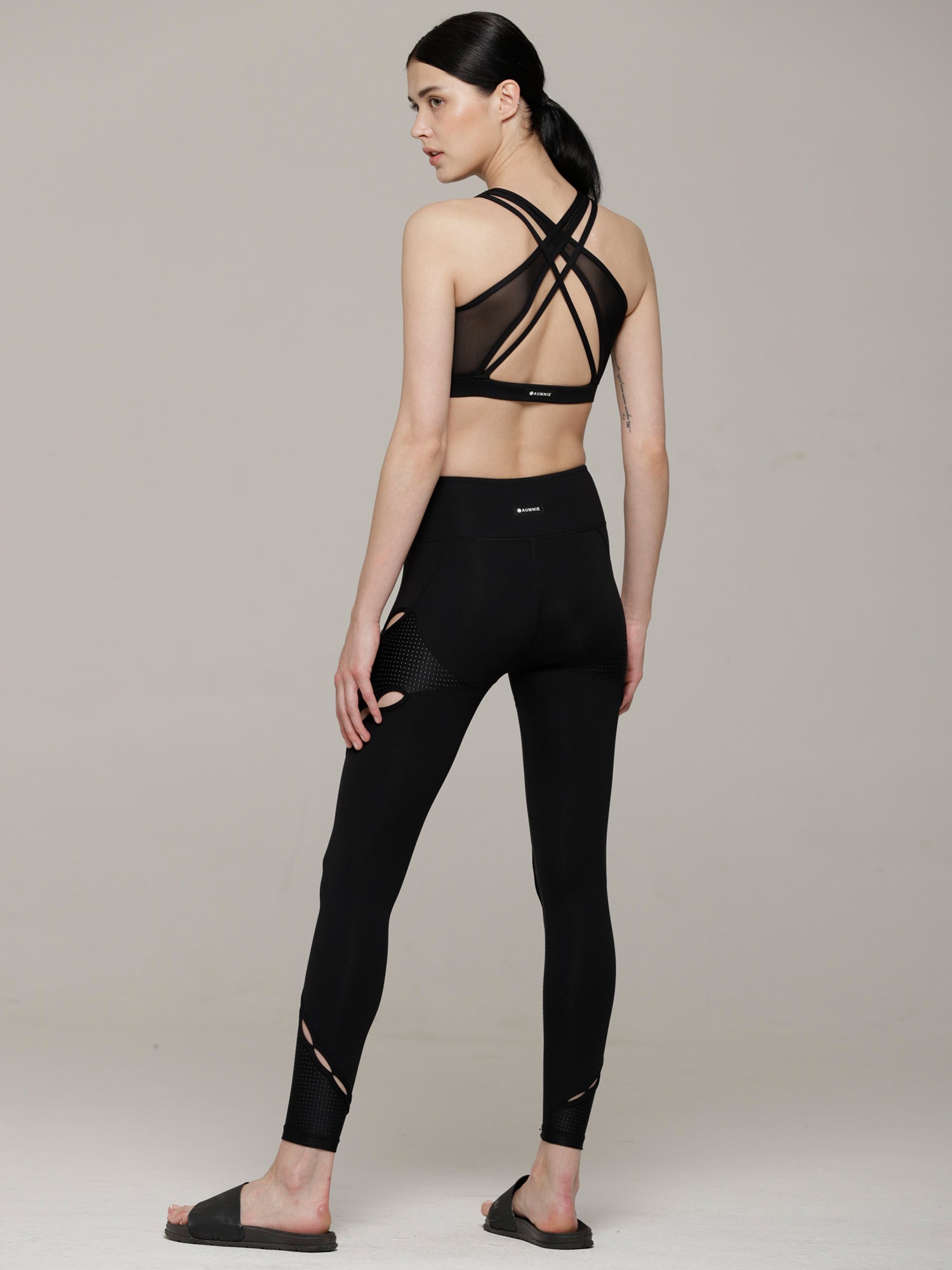 RESONANCE PANTS, BLACK/PERFORATED BLACK