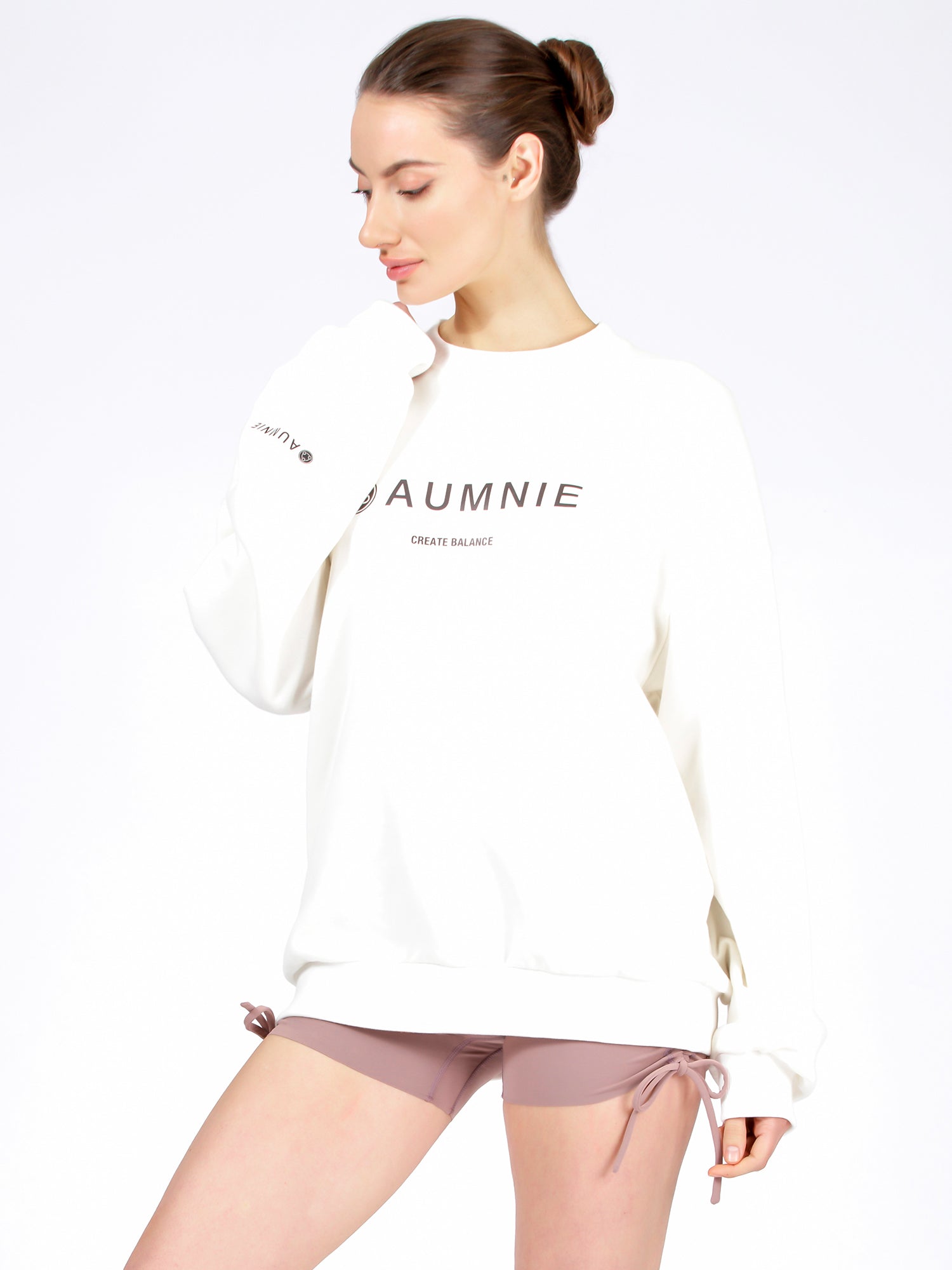 AUMNIE OVERSIZE SWEATSHIRT