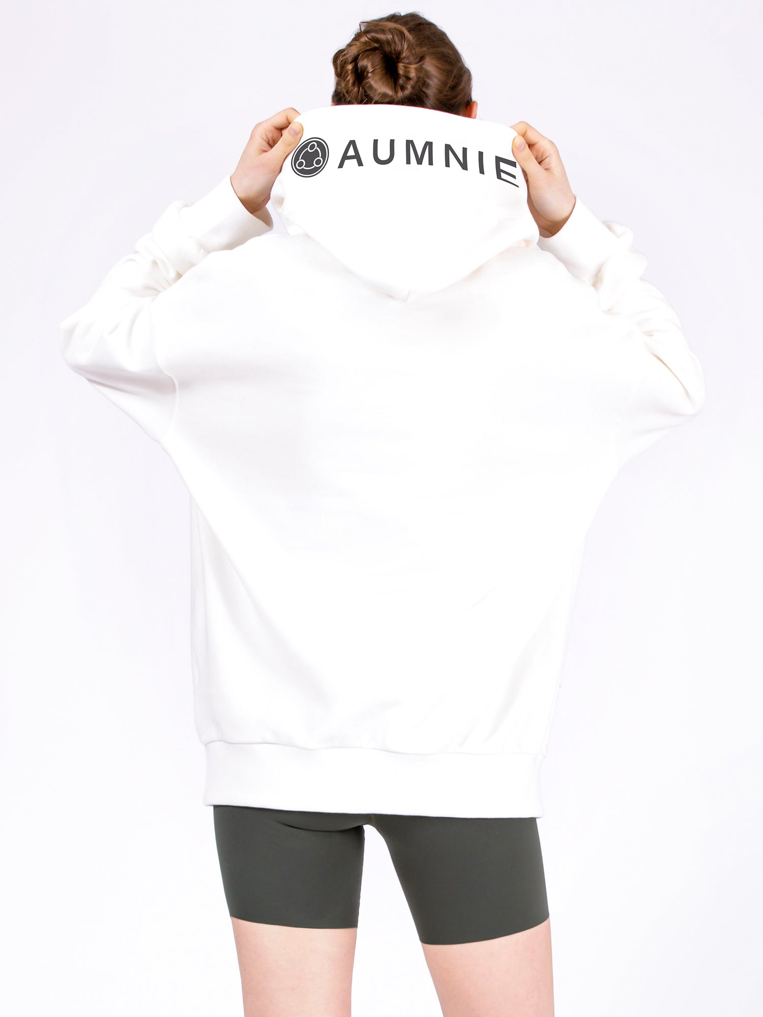 AUMNIE OVERSIZE HOODIE