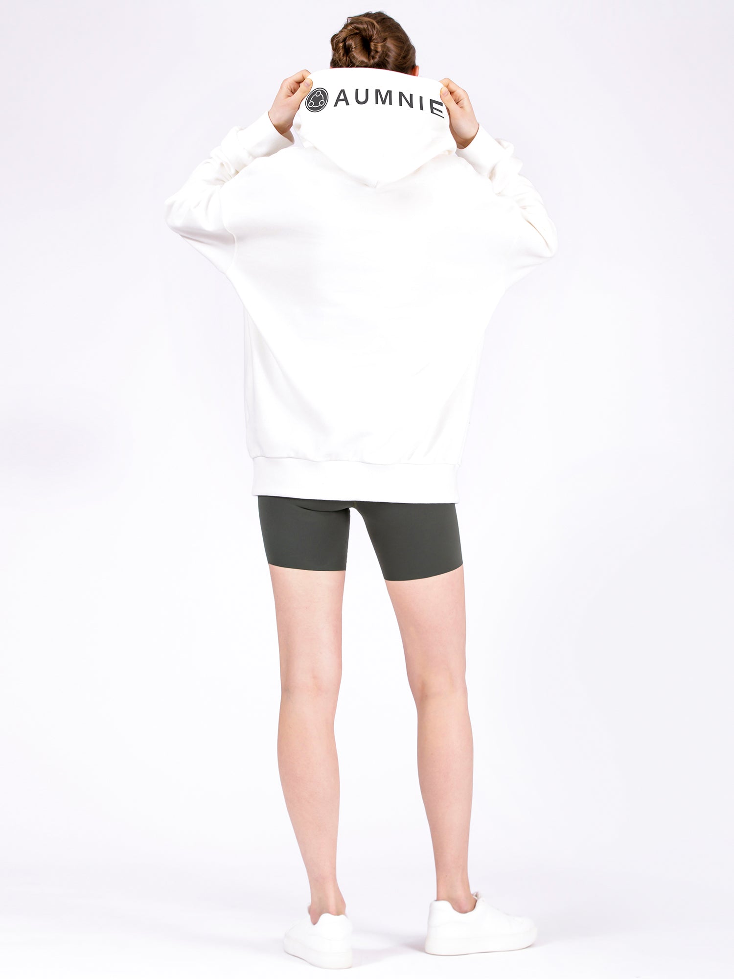 AUMNIE OVERSIZE HOODIE