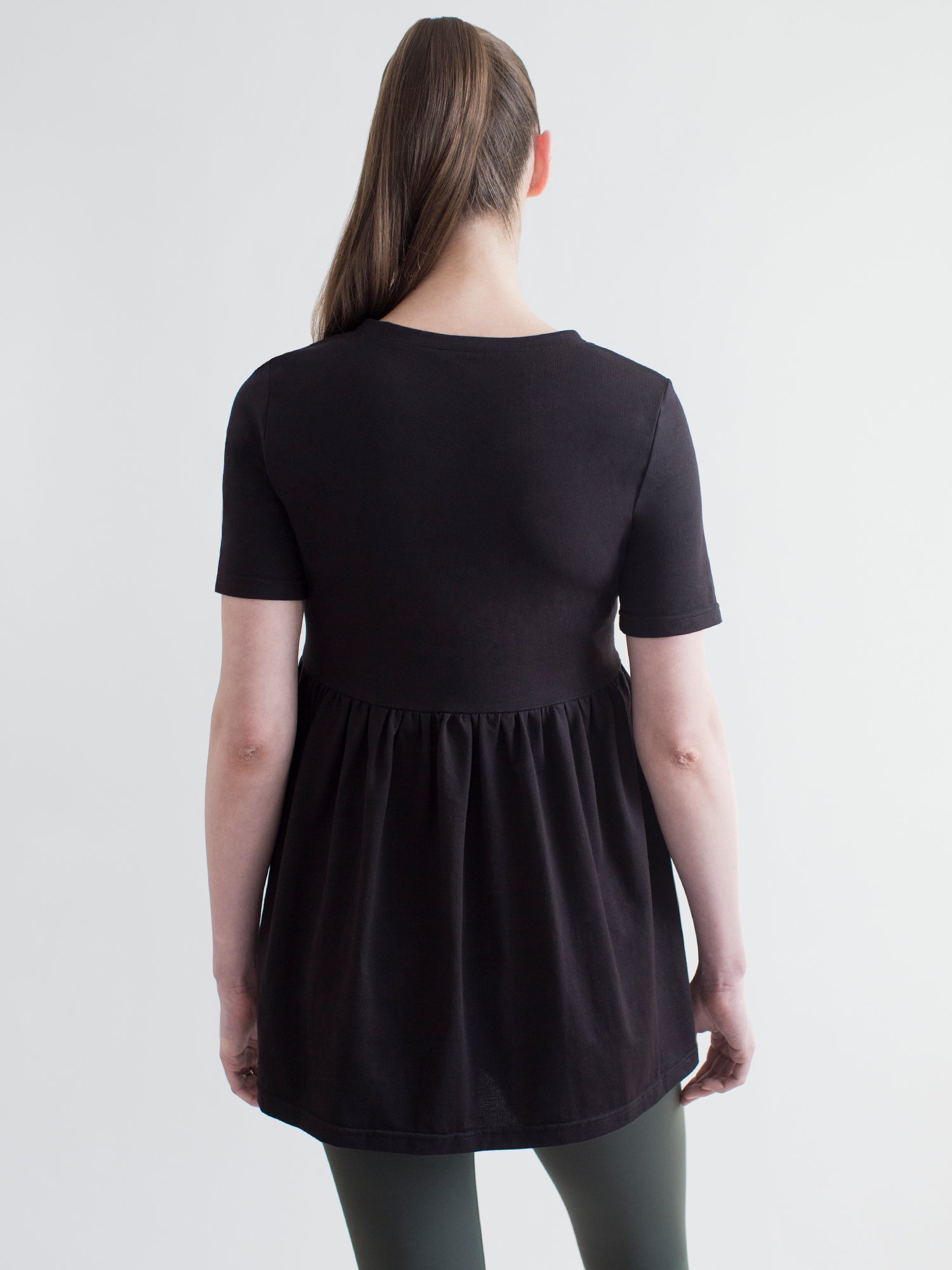 MATERNITY PLEATED SOFT STRETCH TOP, BLACK