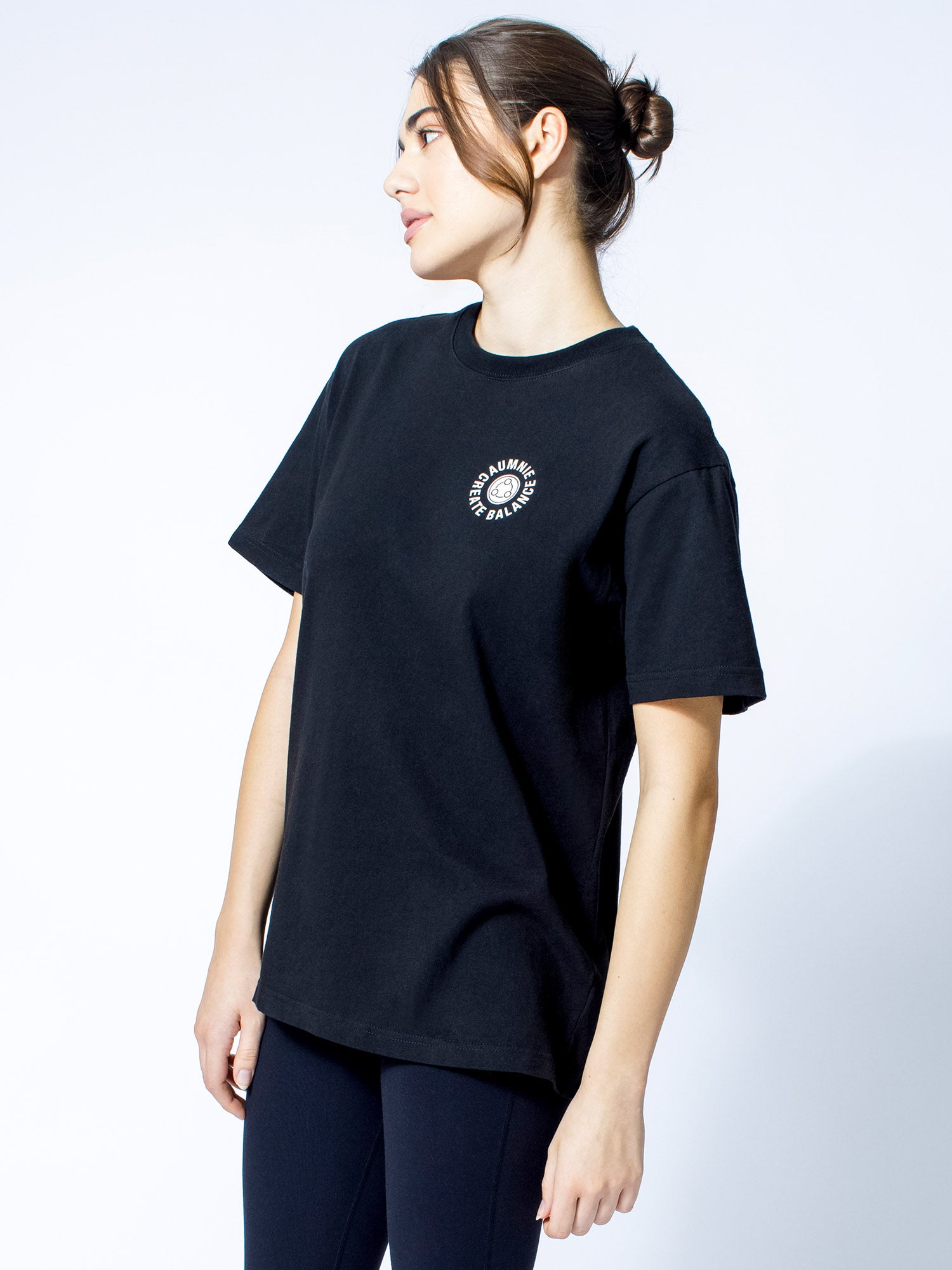 ONE WORLD LOGO TEE, BLACK