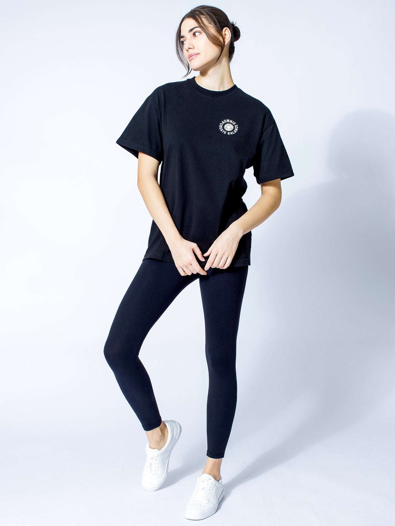 ONE WORLD LOGO TEE, BLACK